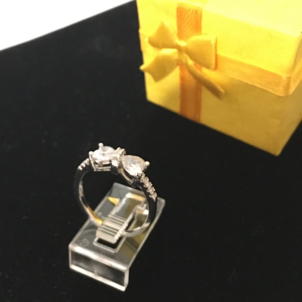 Sterling Silver Natural White Sapphire Multilayer Cross Bowknot Ring. Sz. 6 NIB - Picture 3 of 7
